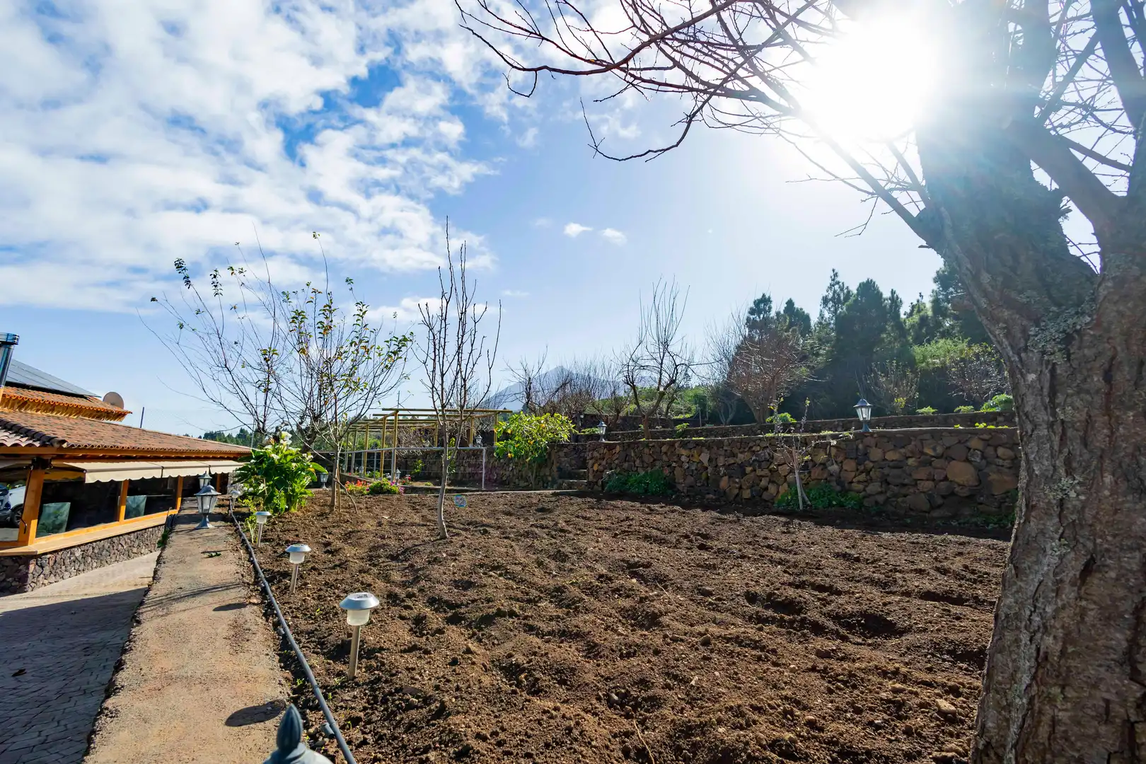 Jardí de Finca rústica en venda en El Tanque amb Calefacció, Jardí privat i Terrassa