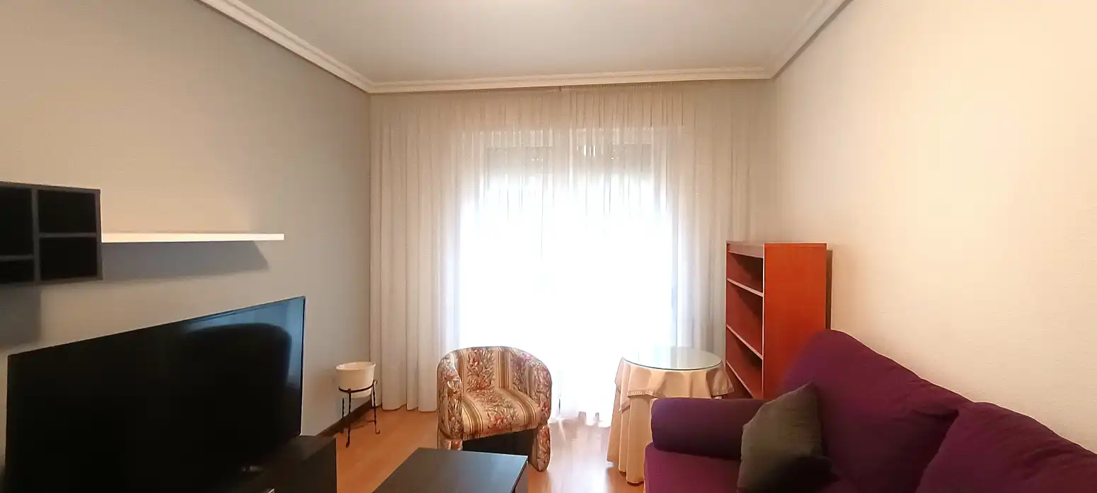 Living room of Flat for rent in Burlada / Burlata  with Heating, Parquet flooring and Terrace