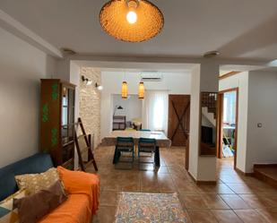 Sala d'estar de Casa o xalet de lloguer en Alicante / Alacant amb Aire condicionat, Calefacció i Jardí privat
