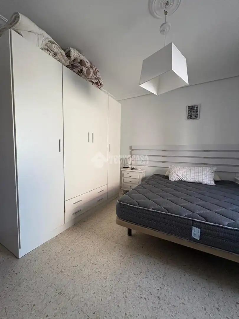 Habitación de Piso en venta en La Rinconada con Aire acondicionado