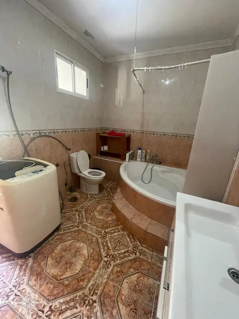 Bany de Apartament en venda en Arona
