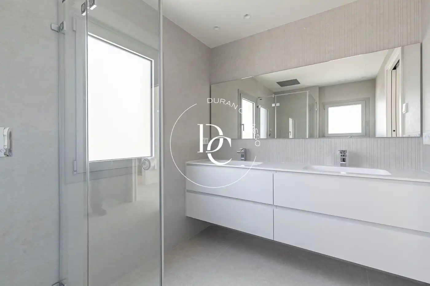 Casa con piscina en venta en Carrer Margarida Xirgu, imagen 33