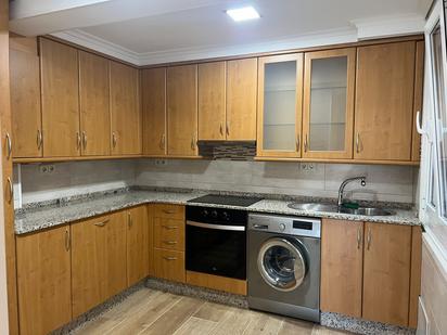 Kitchen of Flat for sale in Ferrol  with Parquet flooring, Oven and Washing machine