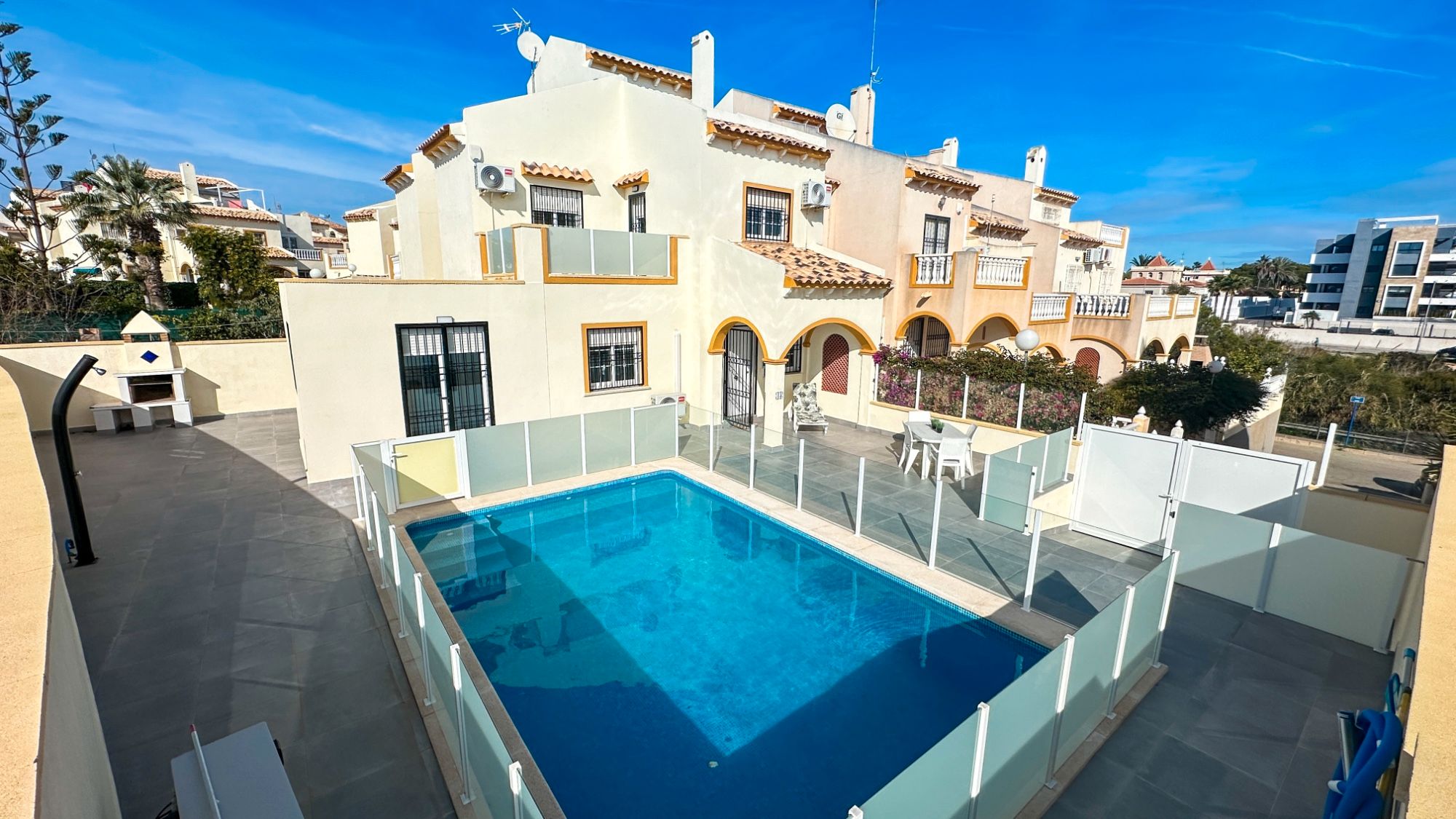 Swimming pool of House or chalet for sale in Orihuela  with Swimming Pool and Furnished