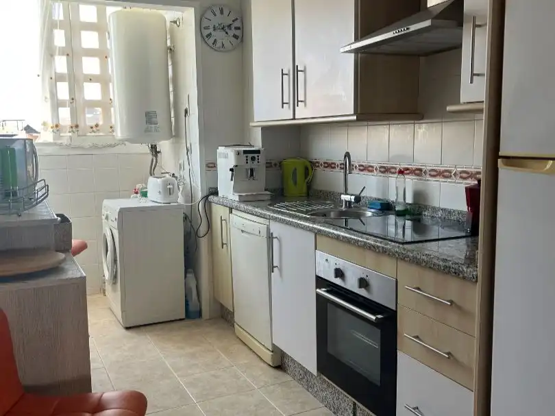 Cuina de Pis en venda en Casares amb Aire condicionat i Terrassa