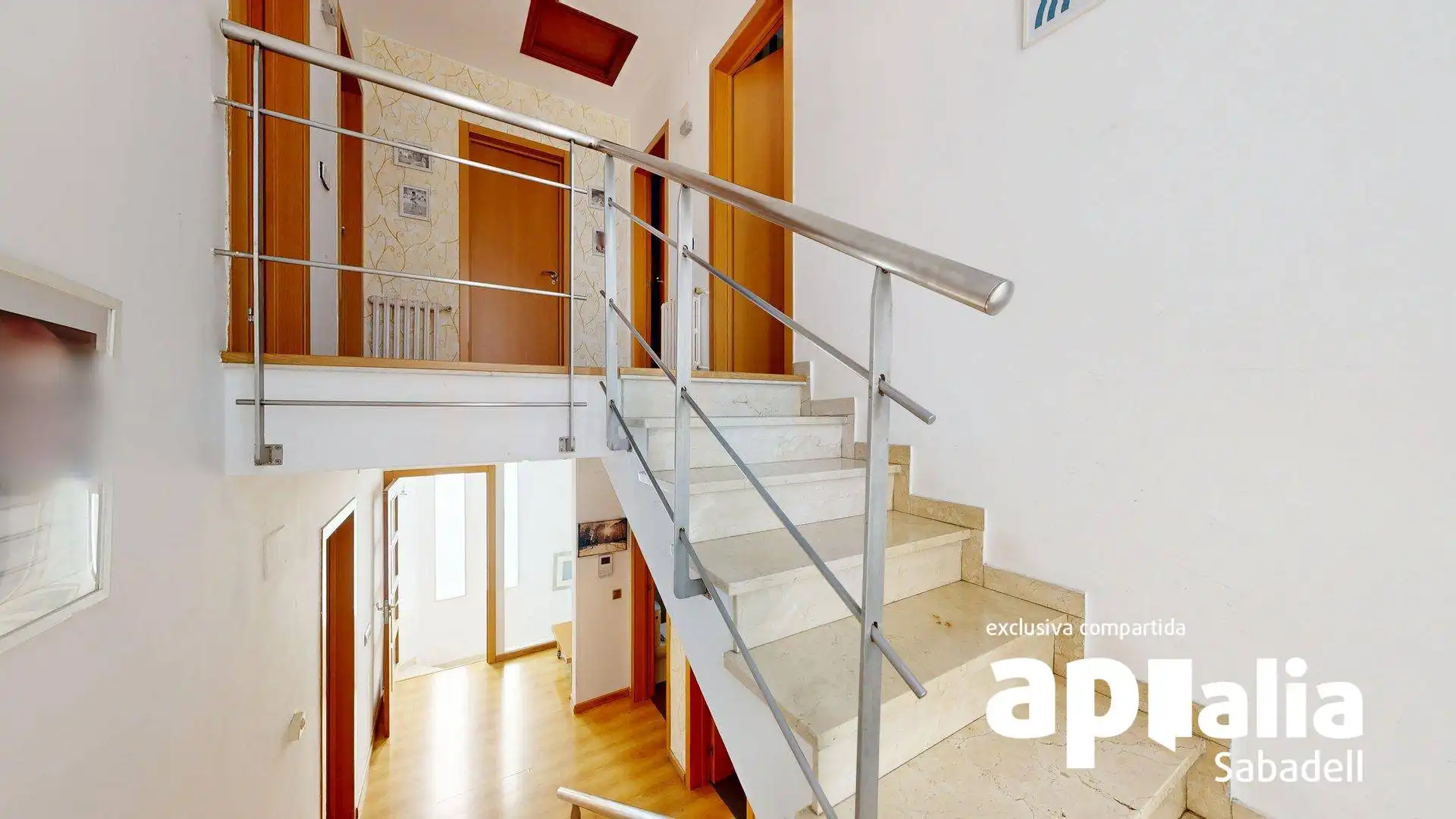 Haus oder Chalet zum Verkauf in Barberà del Vallès mit Heizung, Privatgarten und Parkett