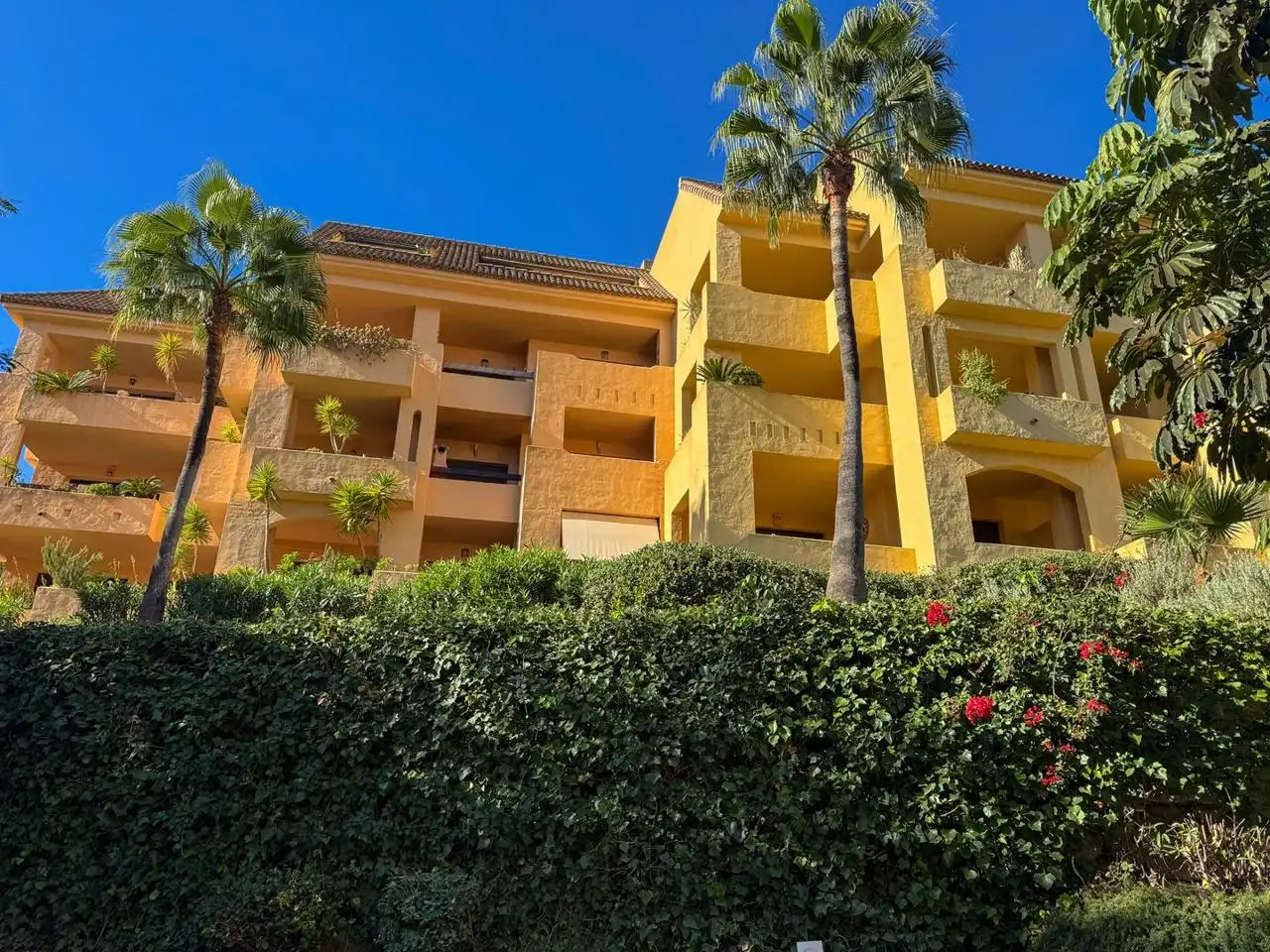 Vista exterior de Apartamento en venta en Manilva con Aire acondicionado, Calefacción y Terraza