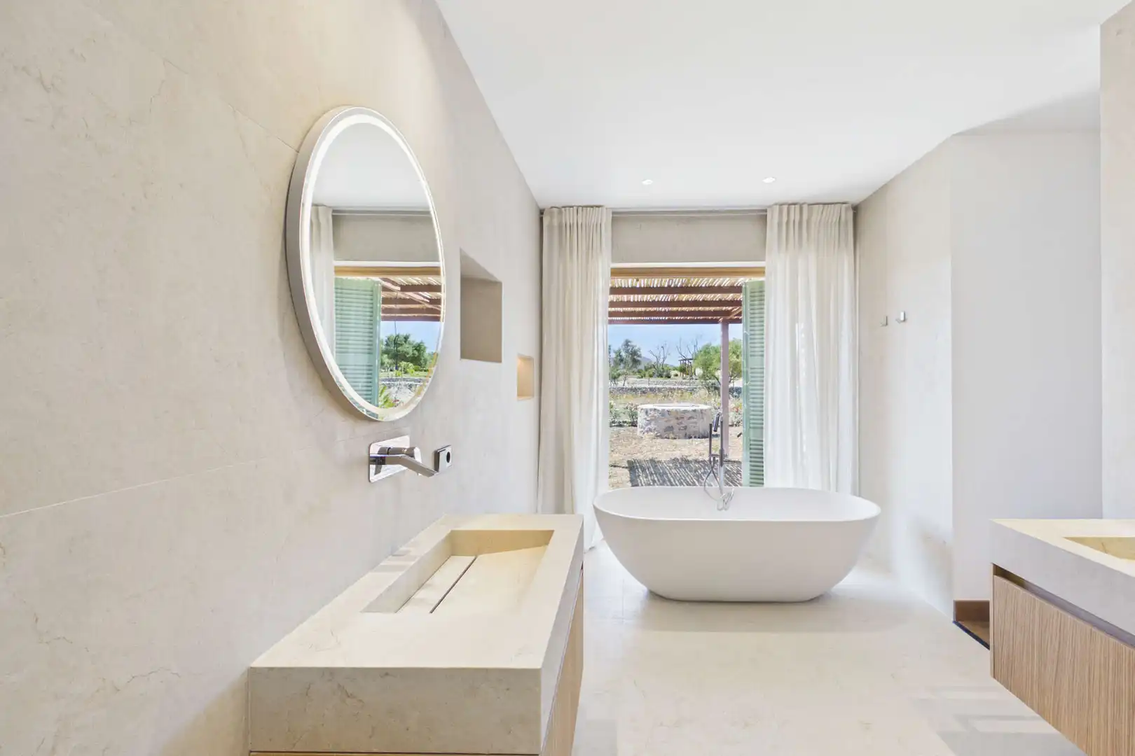Bathroom of Country homes for sale in Capdepera  with Air Conditioner, Heating and Parquet flooring