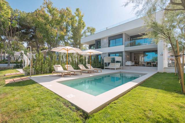 Casa adosada en Alquiler en Carrer dels Garballons, 13 en Port d'Alcúdia - Platja d'Alcúdia