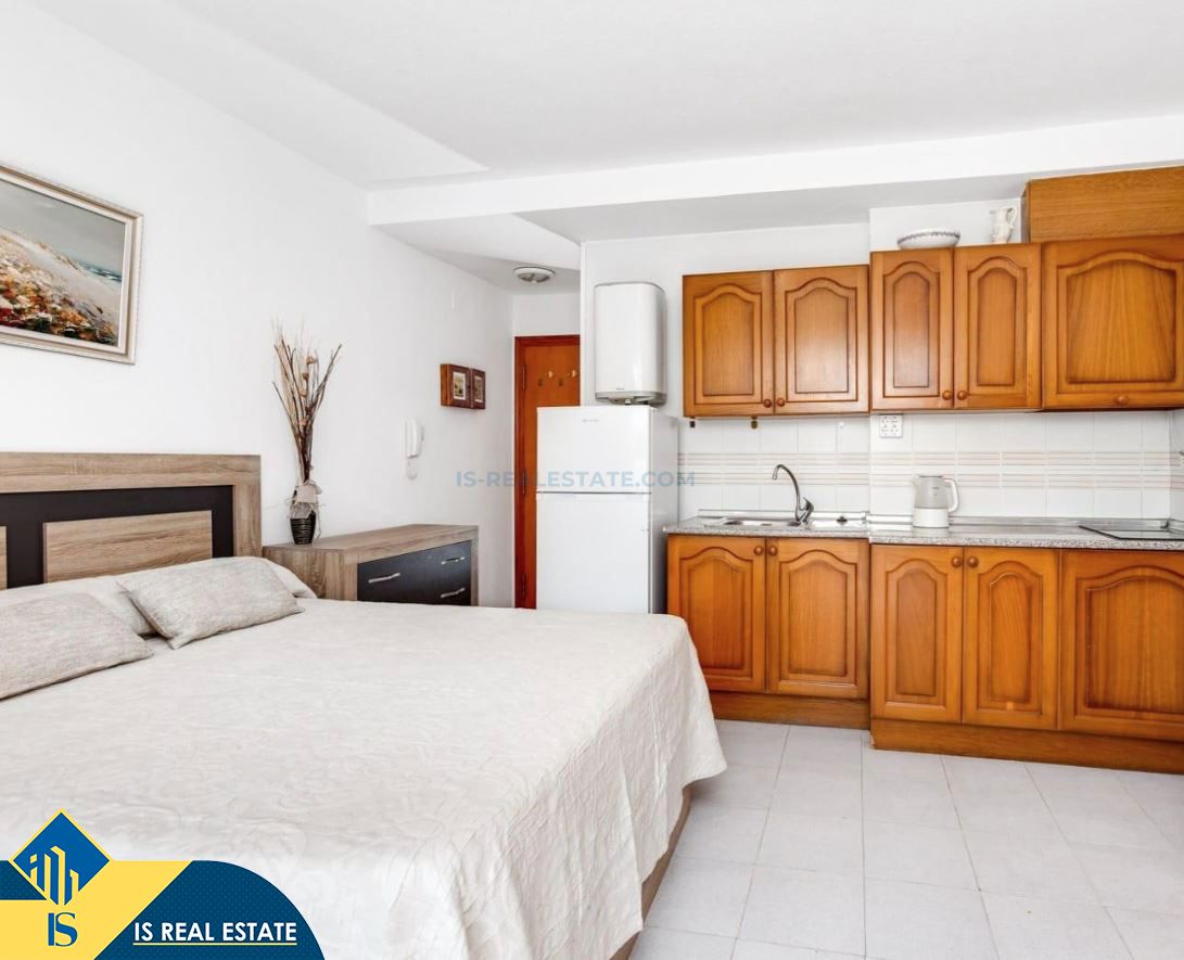 Dormitori de Estudi en venda en Torrevieja amb Aire condicionat, Calefacció i Terrassa