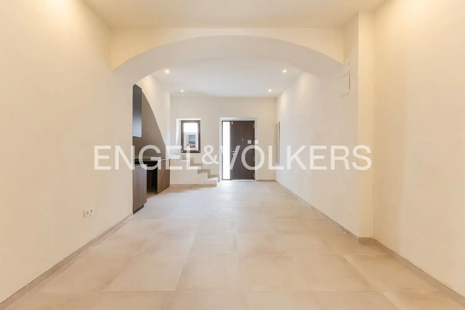 Casa adosada en venta en Náquera con Calefacción, Parquet y Terraza