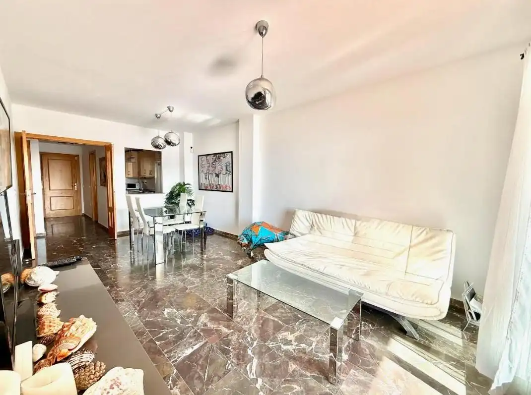 Piso de alquiler en Las Gaviotas - Carvajal