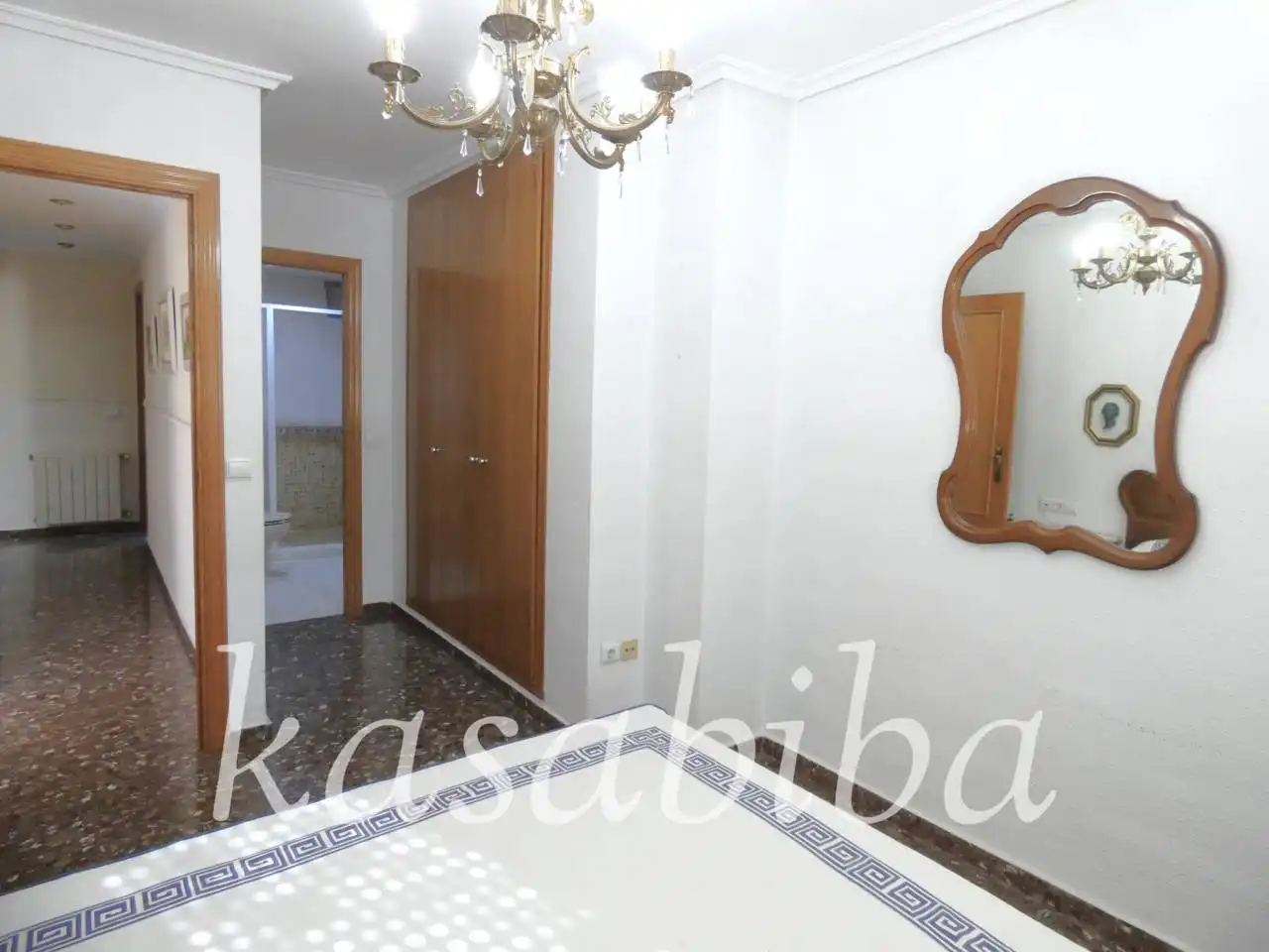 Piso en venta en Calle Ramón Muntaner, Avenida de la Paz