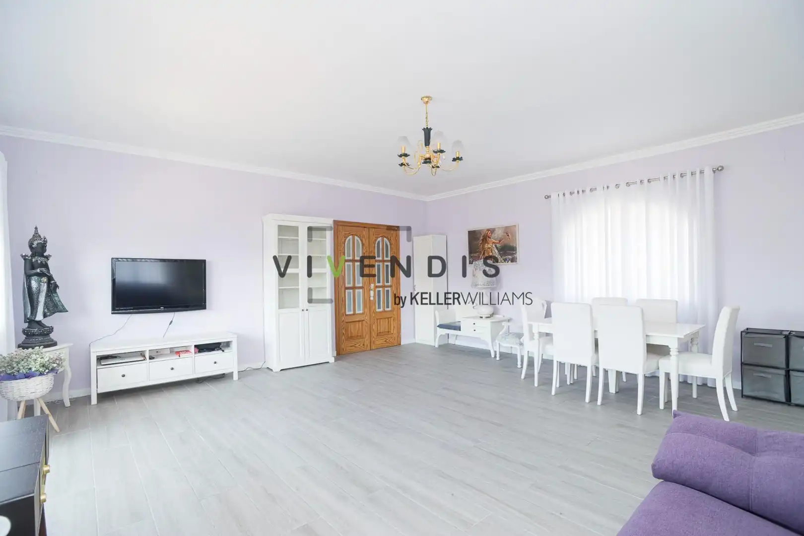 Sala d'estar de Casa o xalet en venda en Corbera de Llobregat
