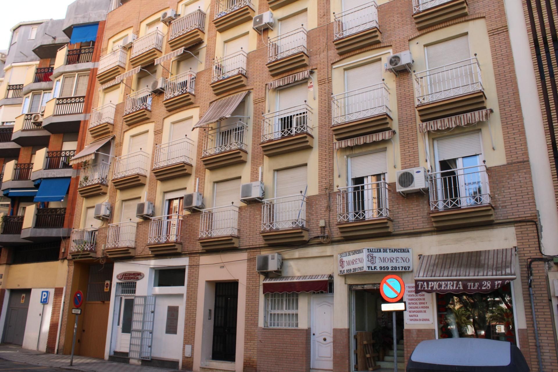 Exterior view of Apartment for sale in  Huelva Capital  with Air Conditioner and Balcony
