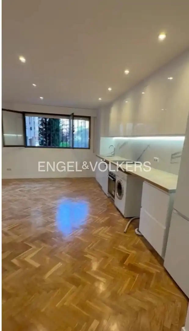 Cuina de Apartament de lloguer en Madrid amb Aire condicionat, Calefacció i Parquet