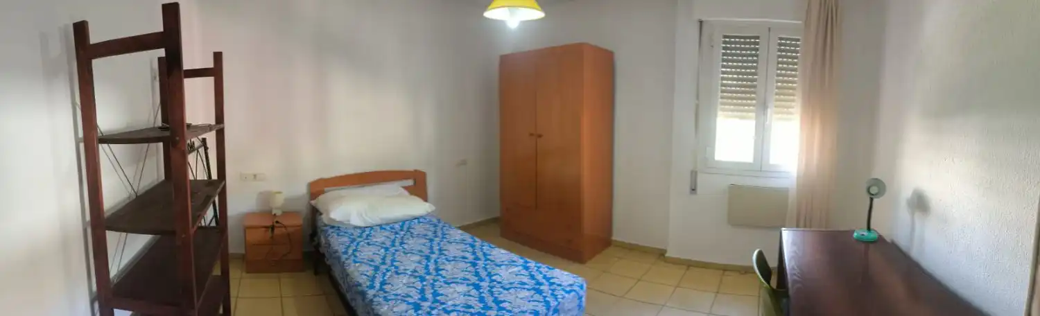 Habitación de Piso de alquiler en Jaén con Terraza