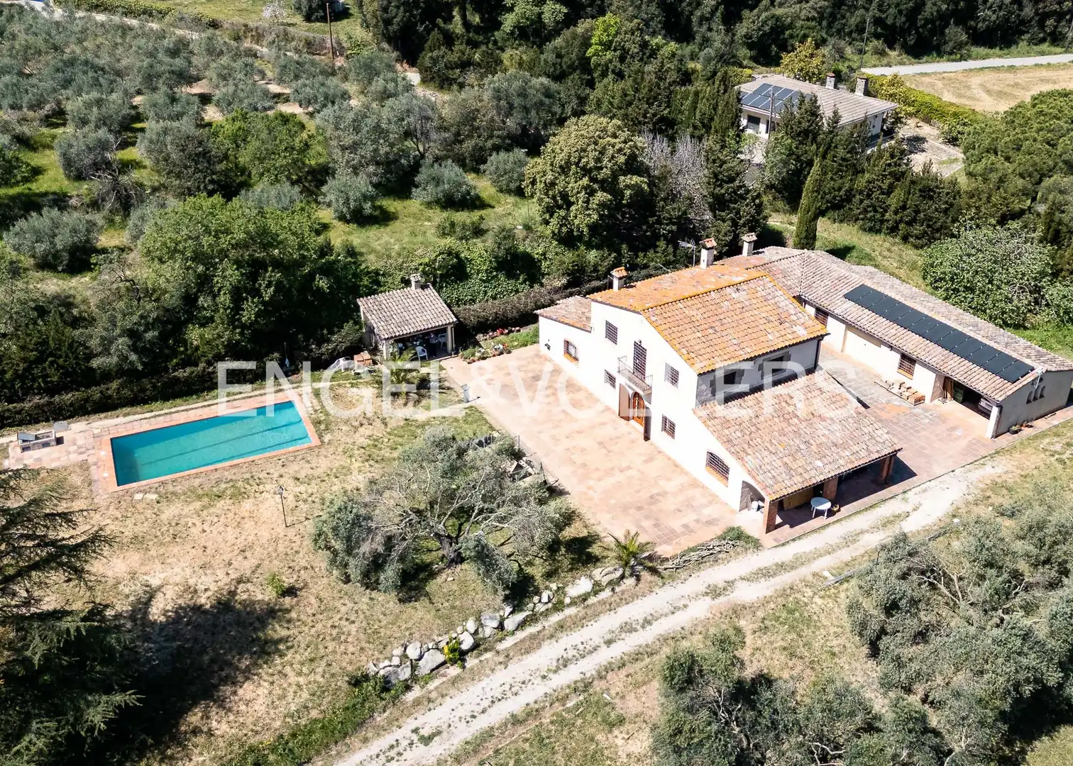 Casa rústica con piscina en venta en Les Franqueses del Vallès, imagen 4