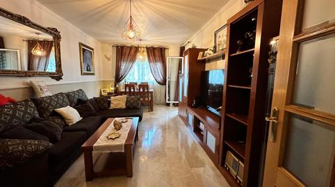 Foto 4 de Pis en venda a El Pinillo, Málaga