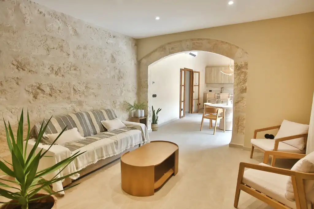 Semi-detached house with pool for sale in Muro, imagen 3