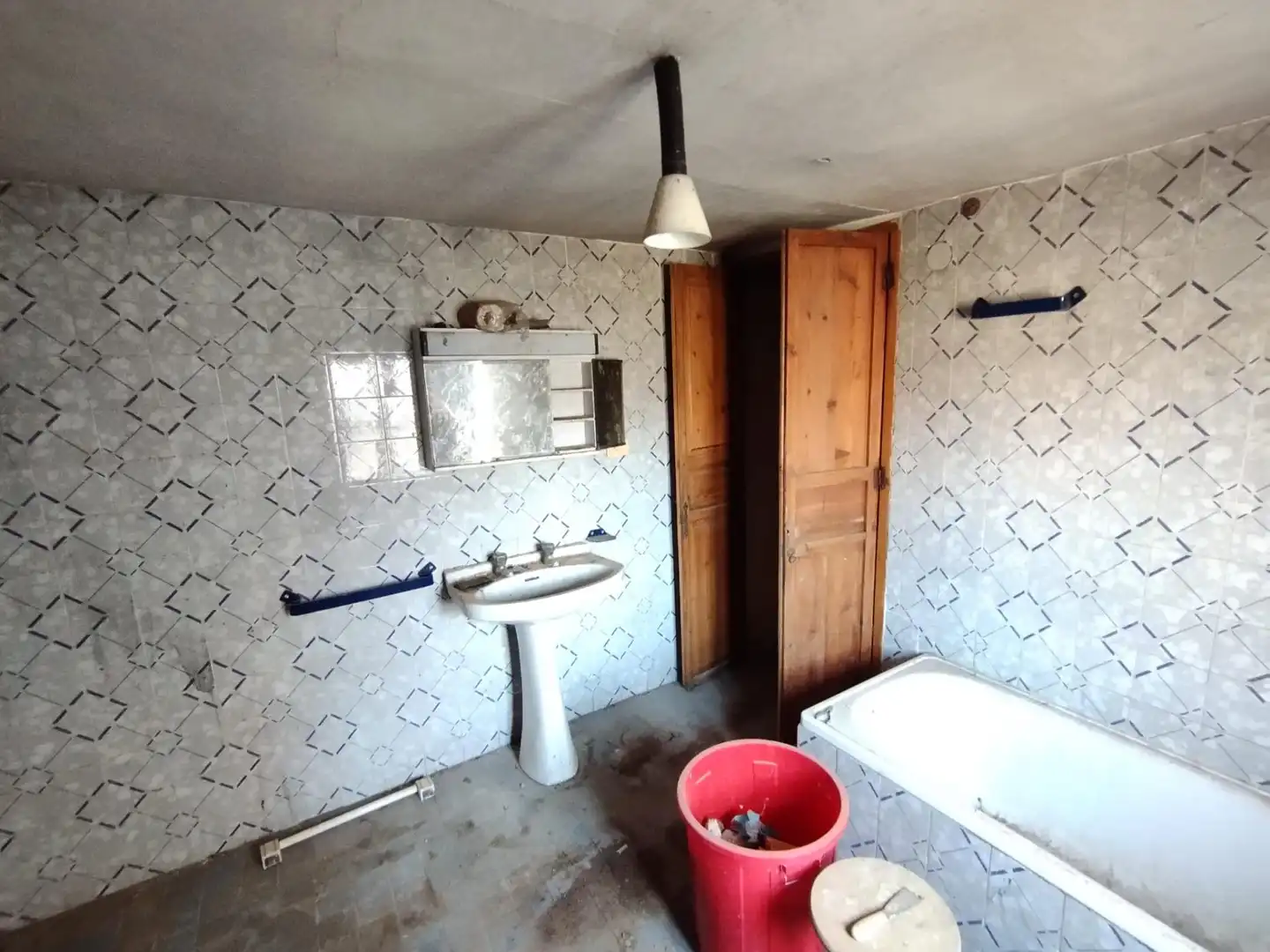 Badezimmer von Gebäude zum Verkauf in Murcia
