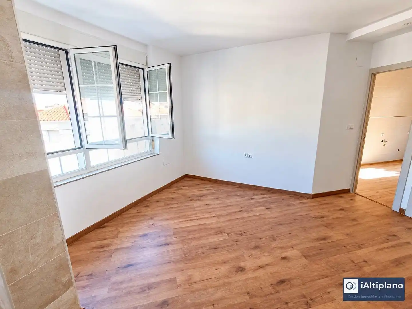 Piso con terraza en venta en Baza, imagen 4
