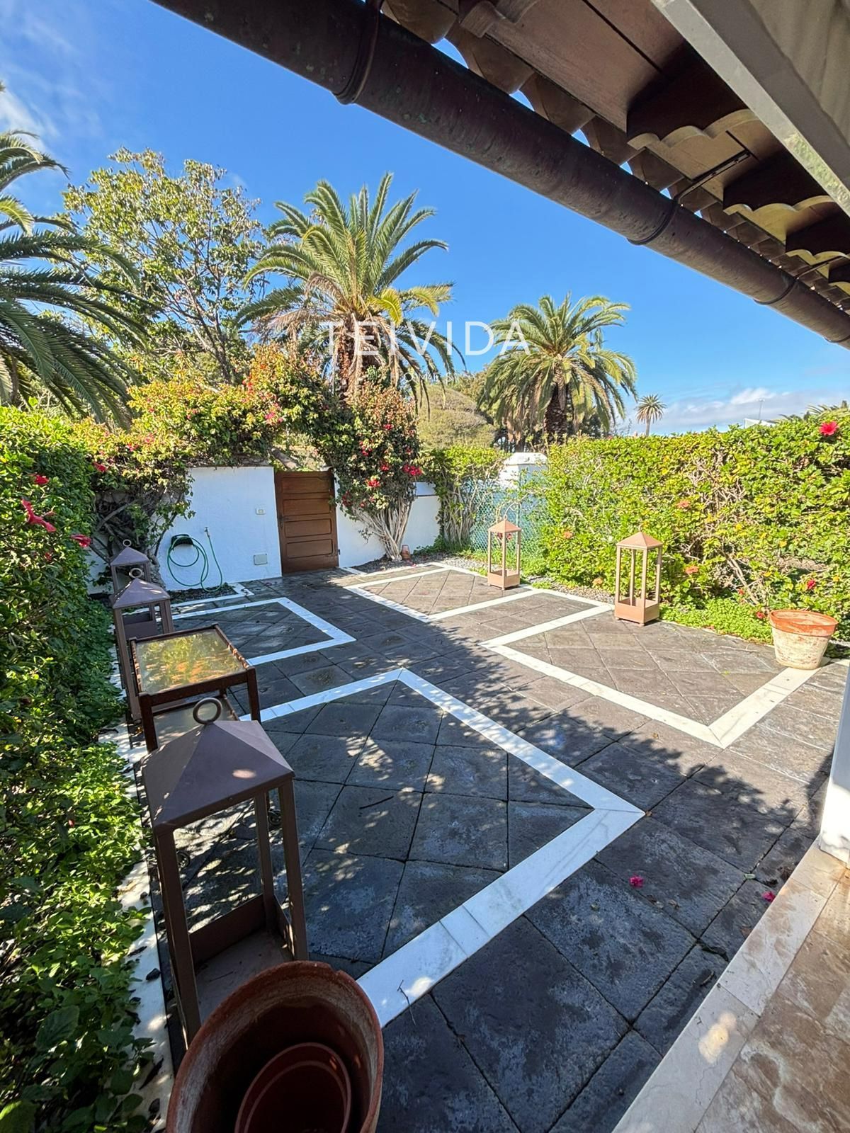 Single-family semi-detached to rent in N/A, Zona Botánico