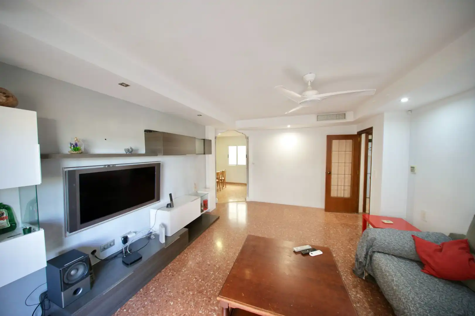 Living room of Flat for sale in Manises  with Air Conditioner, Terrace and Balcony
