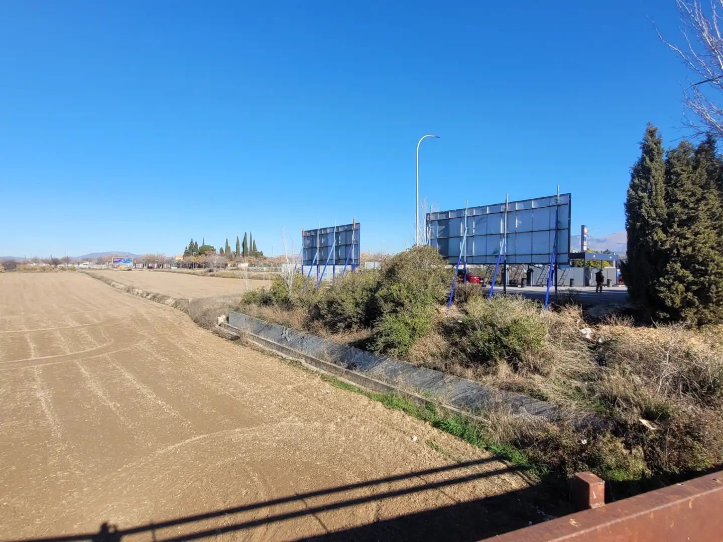 Vista exterior de Nave industrial en venta en Maracena