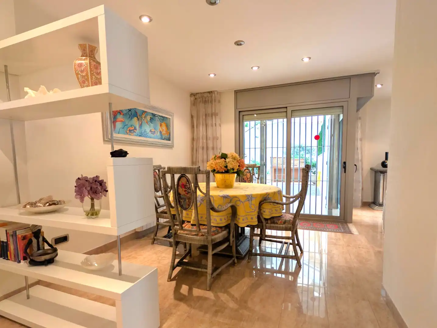 Comedor de Planta baja en venta en Castell d'Aro, Platja d'Aro i s'Agaró con Aire acondicionado, Calefacción y Jardín privado