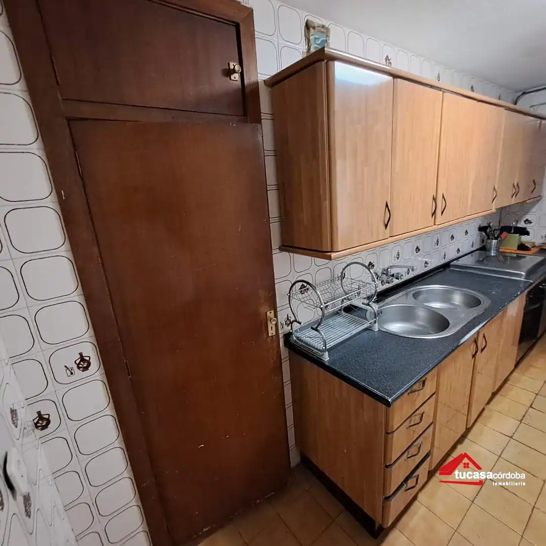 Kitchen of Flat for sale in Córdoba  with Air Conditioner and Heating
