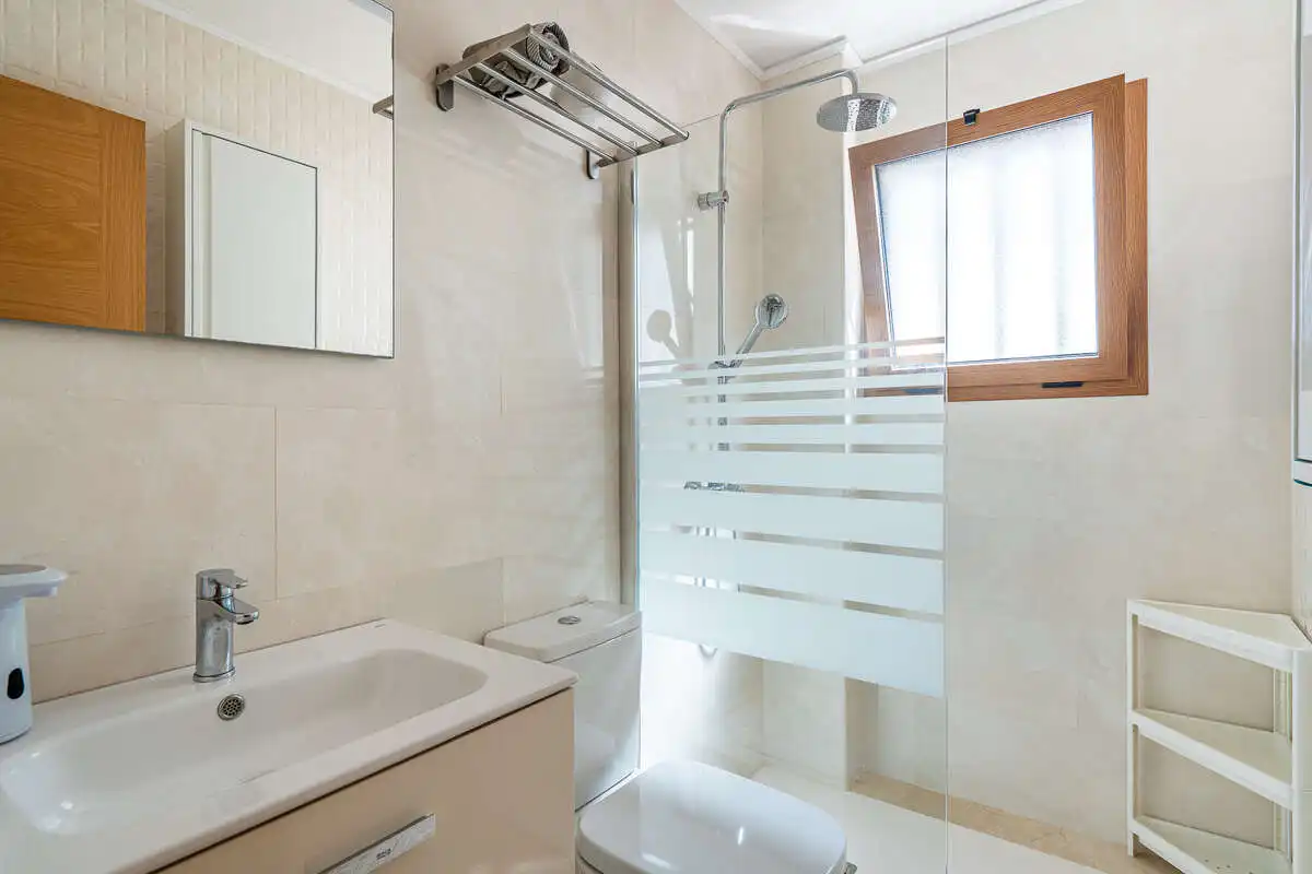 Bathroom of Duplexes for sale in Teguise