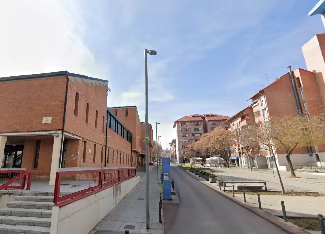 Vista exterior de Pis en venda en Sabadell