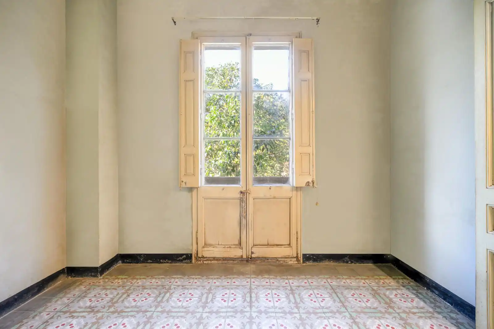 Casa o chalet en venta en Sant Feliu de Llobregat con Calefacción, Jardín privado y Terraza