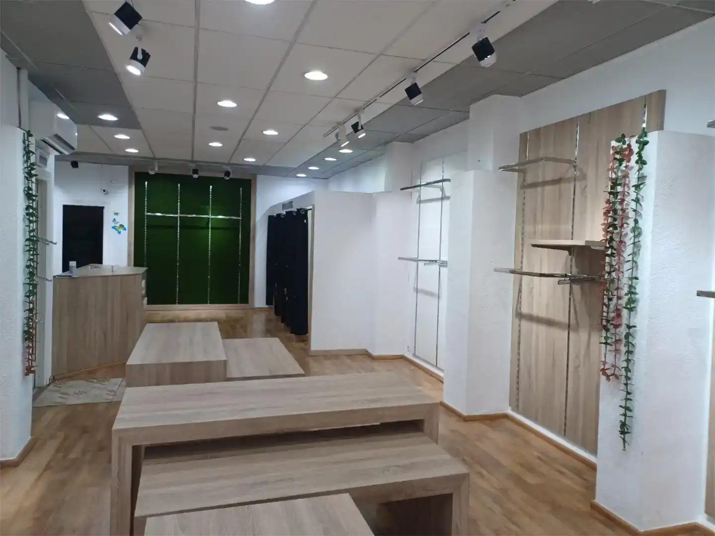 Commercial properties for rent in Avenida Comuneros de Castilla, 22, Centro