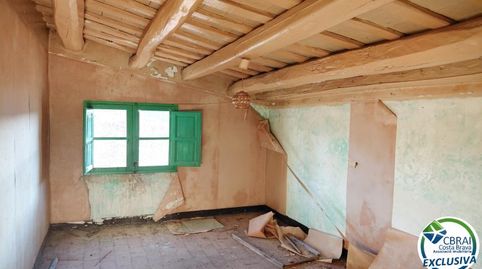 Casa con gran potencial en el centro de Santa Llogaia