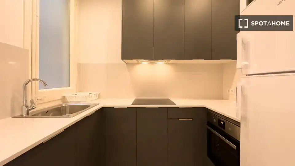 Flat with terrace to rent in Eixample, imagen 7
