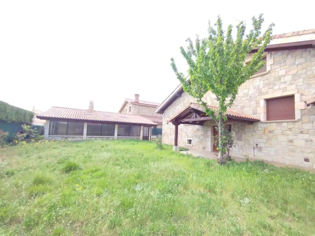 Chalet en venta en Villarcayo de Merindad de Castilla la Vieja, imagen 4