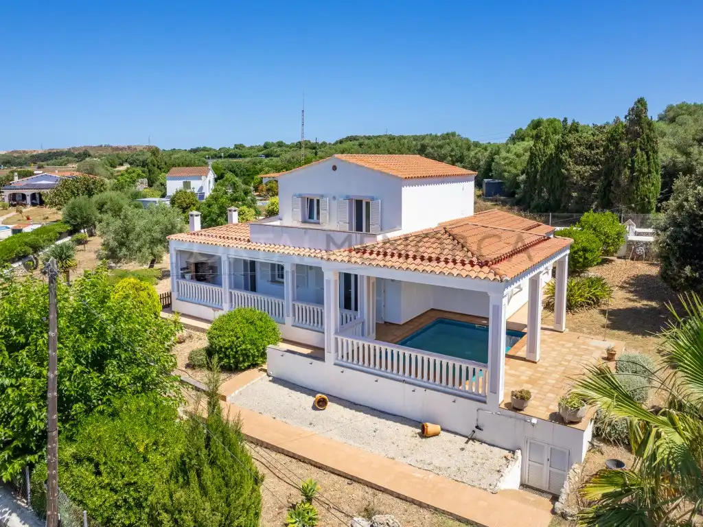 Landhaus mit Pool zum Verkauf in Alaior poble