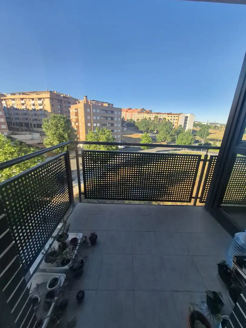 Terrasse von Wohnung zum Verkauf in Ávila mit Heizung, Terrasse und Abstellraum