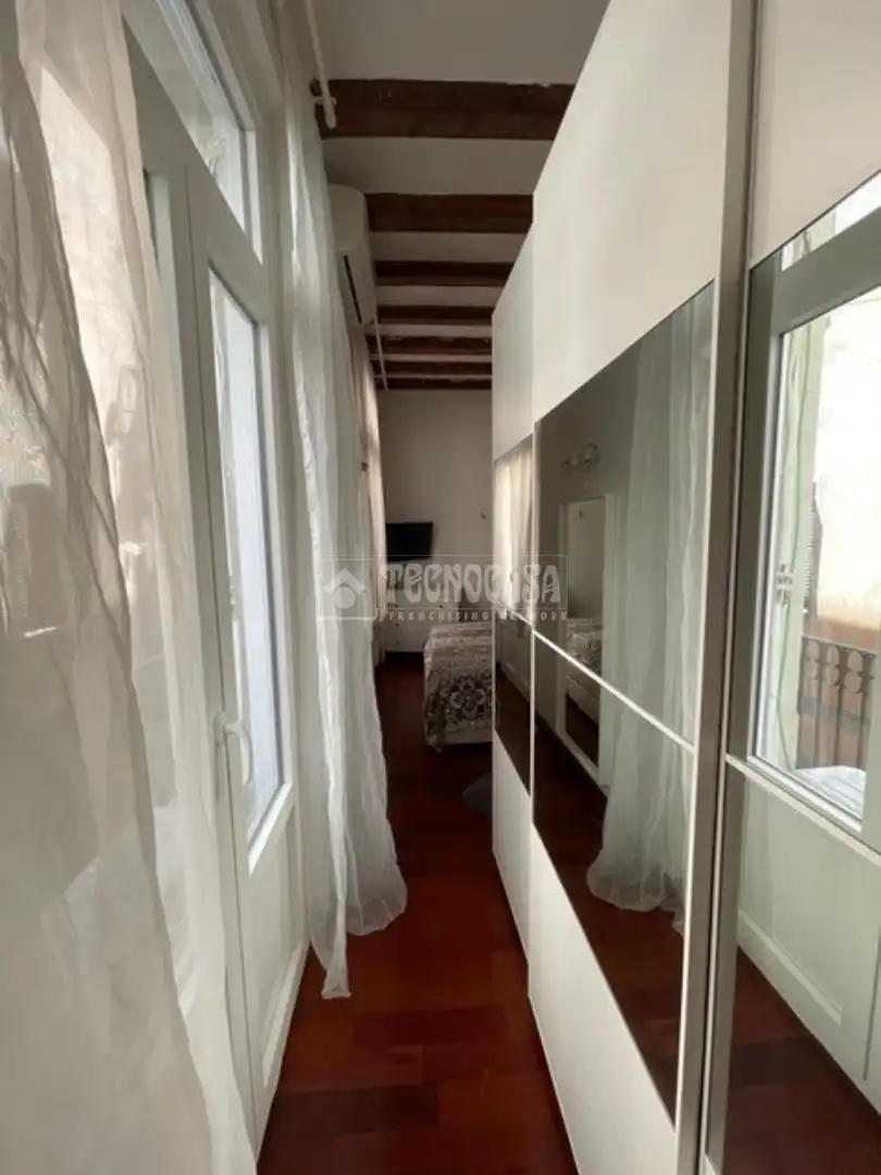 Bedroom of Flat for sale in Barcelona  with Balcony