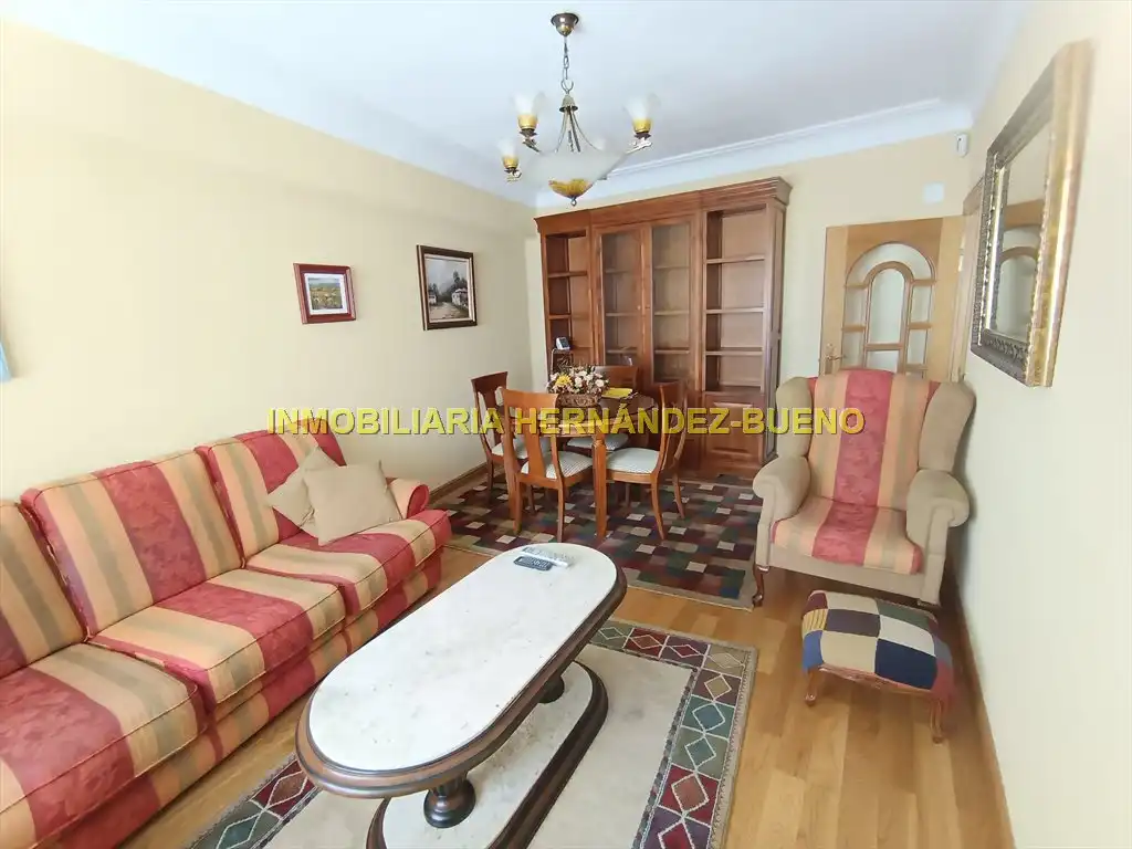 Sala de estar de Piso de alquiler en Salamanca con Calefacción, Amueblado y Balcón
