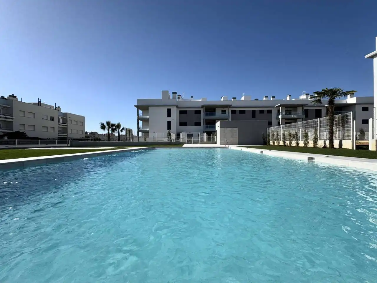 Piscina de Piso en venta en Cubelles con Aire acondicionado, Calefacción y Terraza