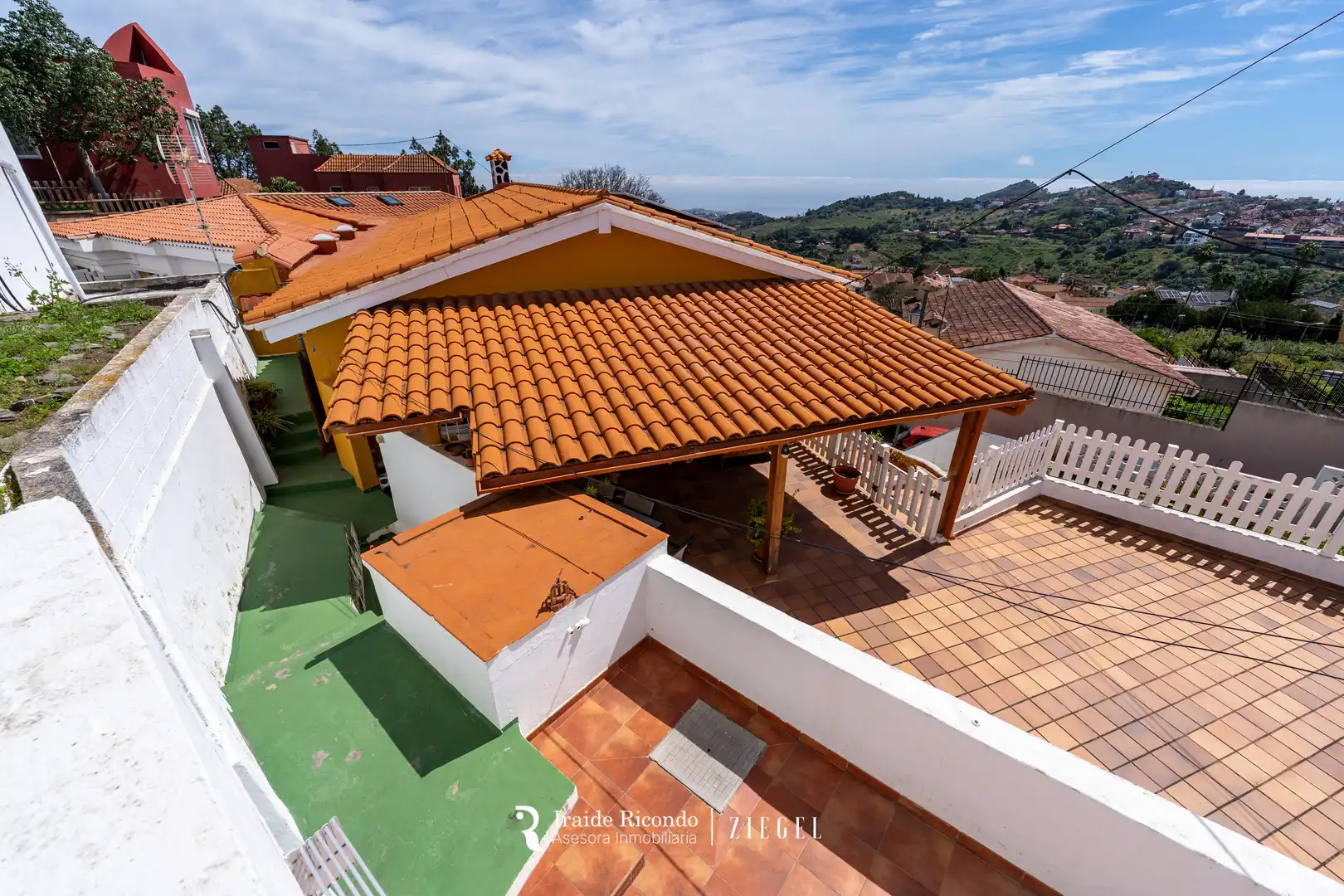 Terrace of Houses for sale in Santa Brígida  with Air Conditioner, Private garden and Terrace