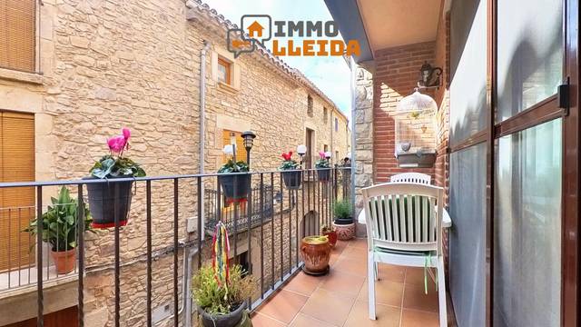 Casa adosada en Venta en de Dalt, 30 en Guimerà