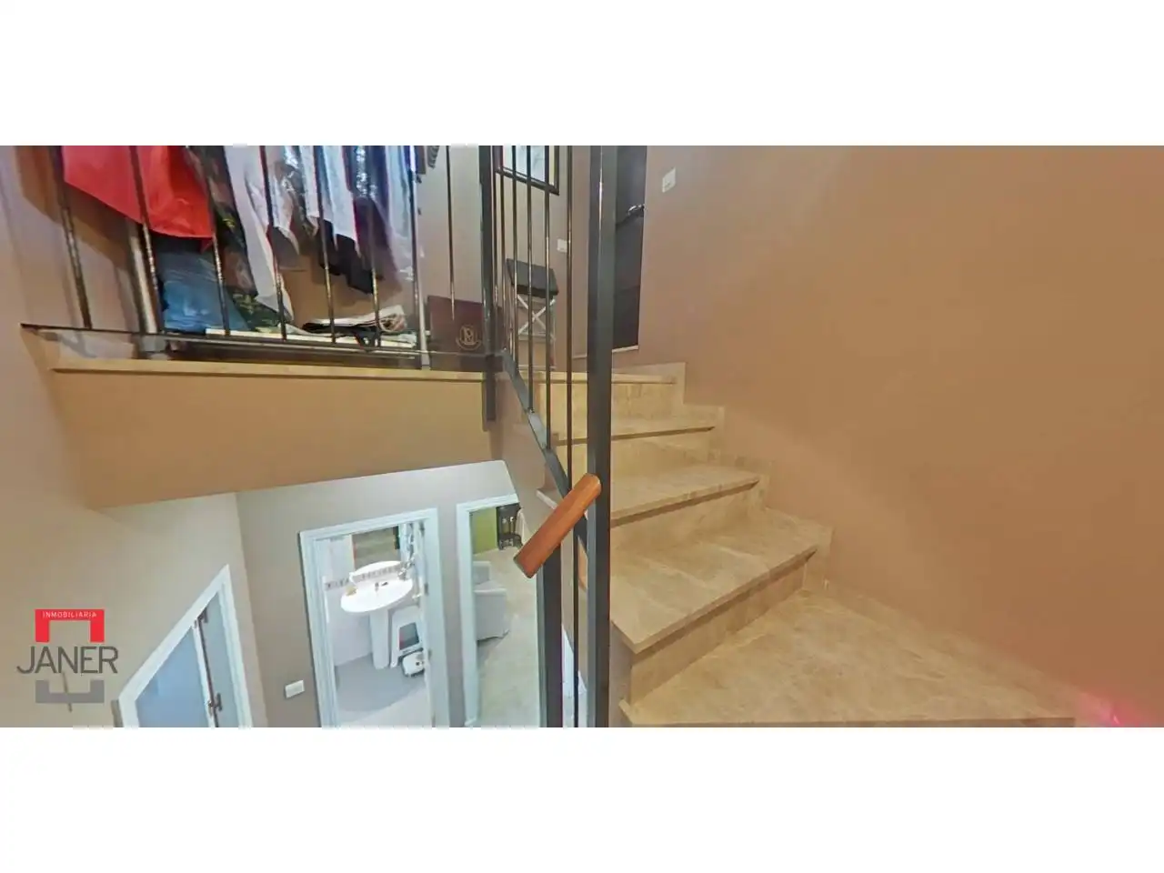 Houses for sale in Tomares  with Air Conditioner, Heating and Private garden