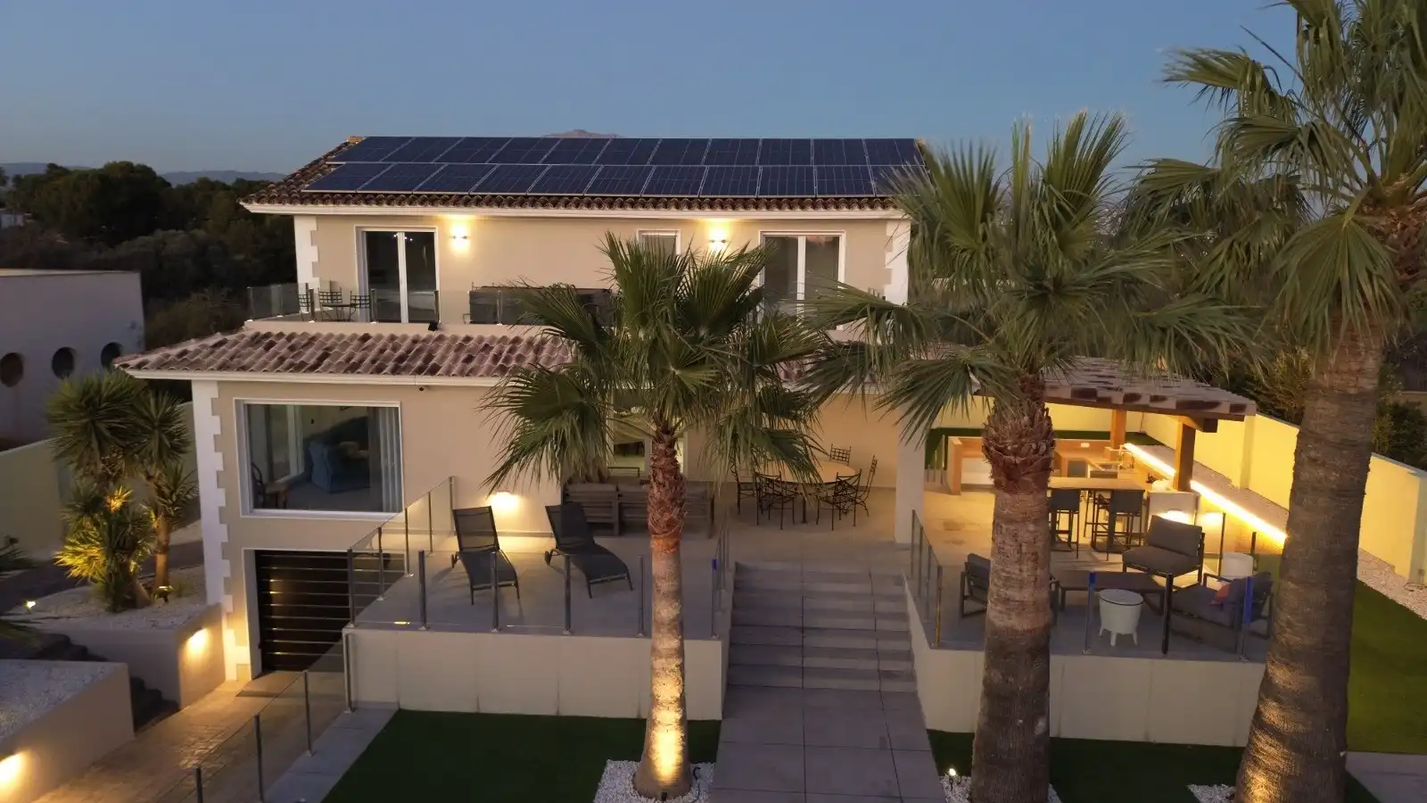 Casa con piscina en venta en Pueblo - Urbanizaciones, imagen 4