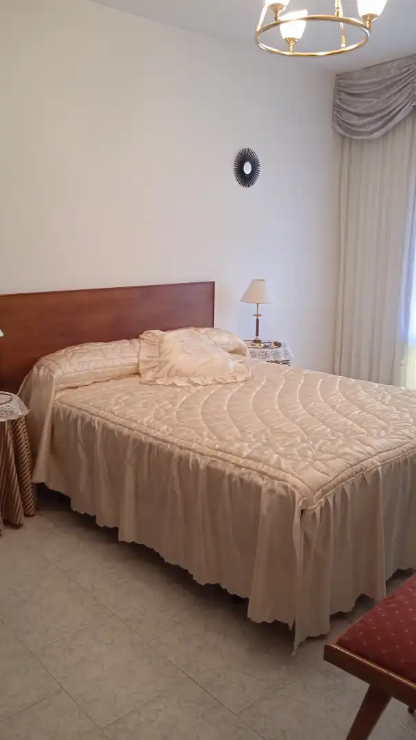 Habitación de Casa o chalet en venta en Gallur con Calefacción, Terraza y Amueblado