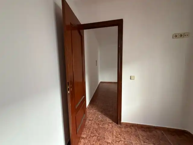 Flat for sale in Calle de los Bascones, imagen 15
