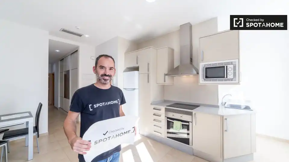 Kitchen of Flat for rent in Camins al Grau